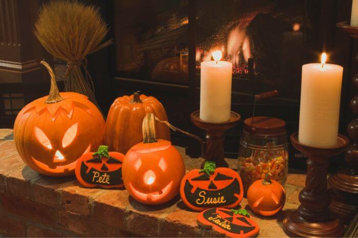 Halloween Table Ideas - Pumpkin Decorations