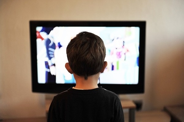 How to Encourage Your Kids to Watch Less TV