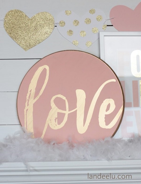DIY Love Valentine’s Day Sign